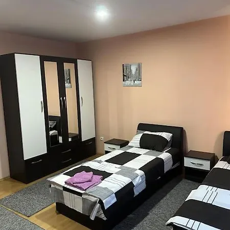 Apartment Modern 2 Bedroom Flat In Centre Mostar
